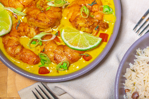 CARIBBEAN PRAWN CURRY WITH COCONUT & LIME RECIPE